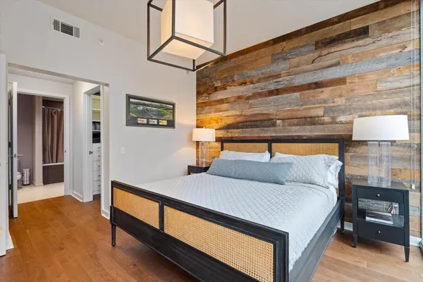 $499,000 | 1212 Laurel Street, Unit 906, Nashville, TN 37203