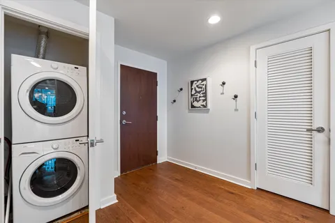 $479,000 | 1212 Laurel Street, Unit 906, Nashville, TN 37203