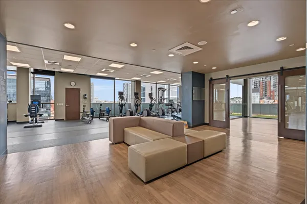 $499,000 | 1212 Laurel Street, Unit 906, Nashville, TN 37203