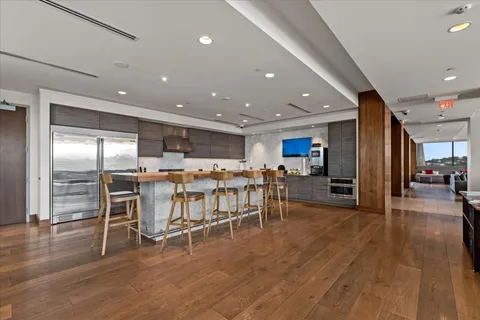 $479,000 | 1212 Laurel Street, Unit 906, Nashville, TN 37203