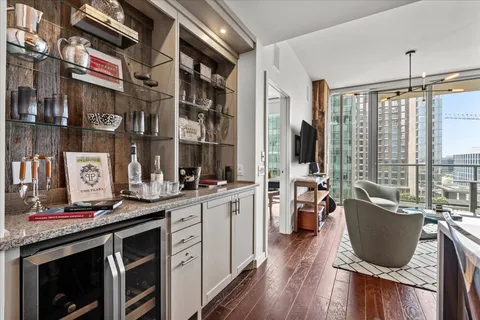 $479,000 | 1212 Laurel Street, Unit 906, Nashville, TN 37203