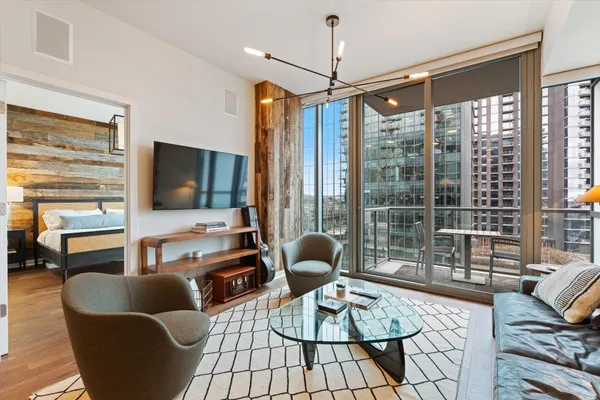 $499,000 | 1212 Laurel Street, Unit 906, Nashville, TN 37203