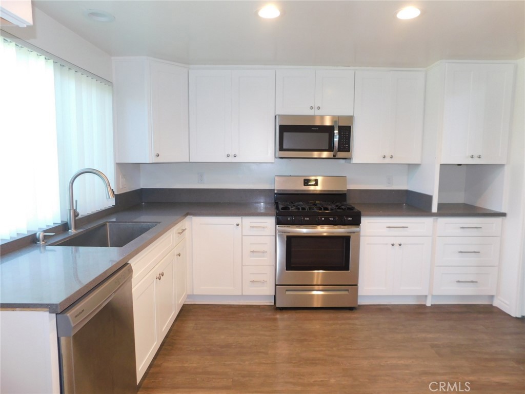 8451 Greasewood Circle Westminster, CA 92683 - Photo 5 of 25