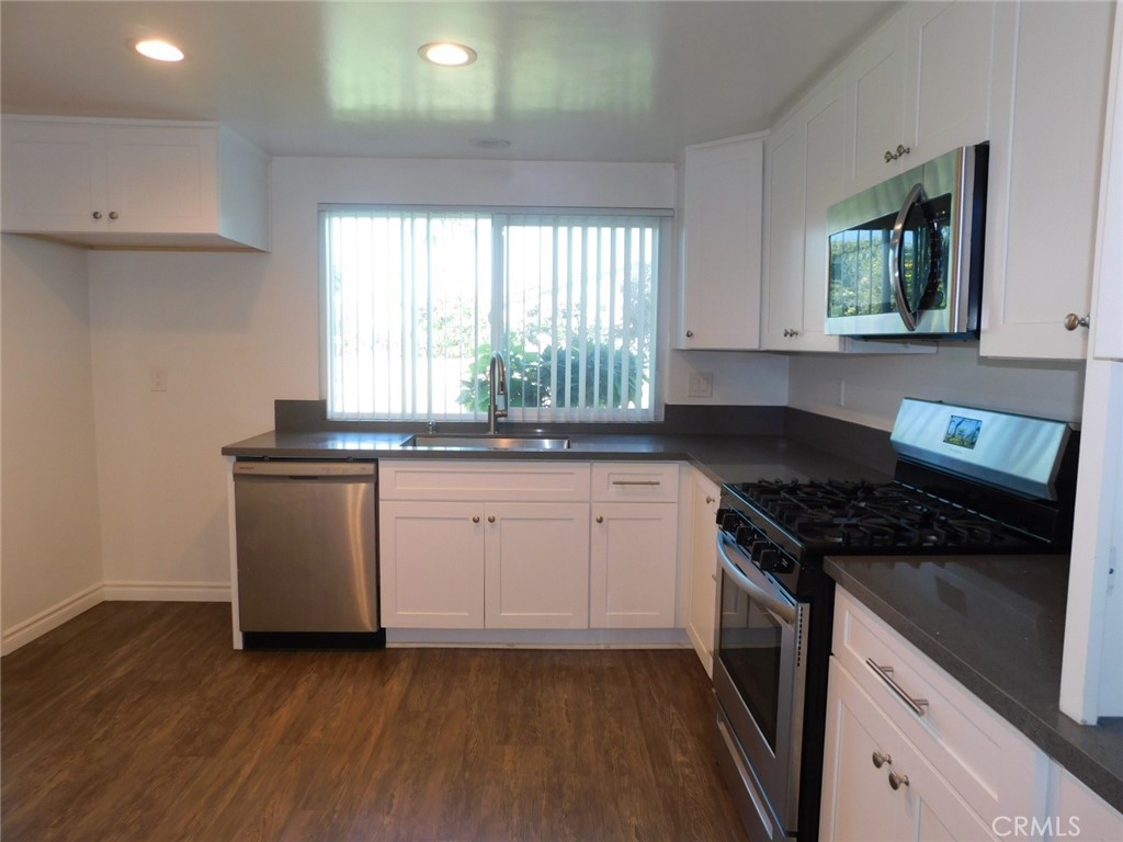 8451 Greasewood Circle Westminster, CA 92683 - Photo 6 of 25