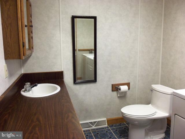 349 Front Street Lititz, PA 17543 - Photo 8 of 20