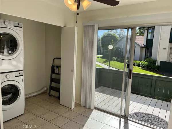 $2,350 | 23224 Orange, Lake Forest, CA 92630