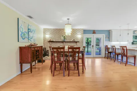 $1,150,000 | 4877 Northlake Boulevard, Palm Beach Gardens, FL 33418