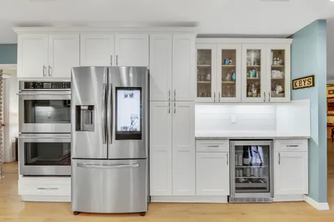 $1,150,000 | 4877 Northlake Boulevard, Palm Beach Gardens, FL 33418