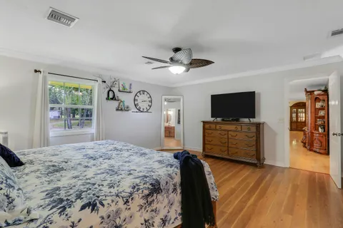 $1,150,000 | 4877 Northlake Boulevard, Palm Beach Gardens, FL 33418