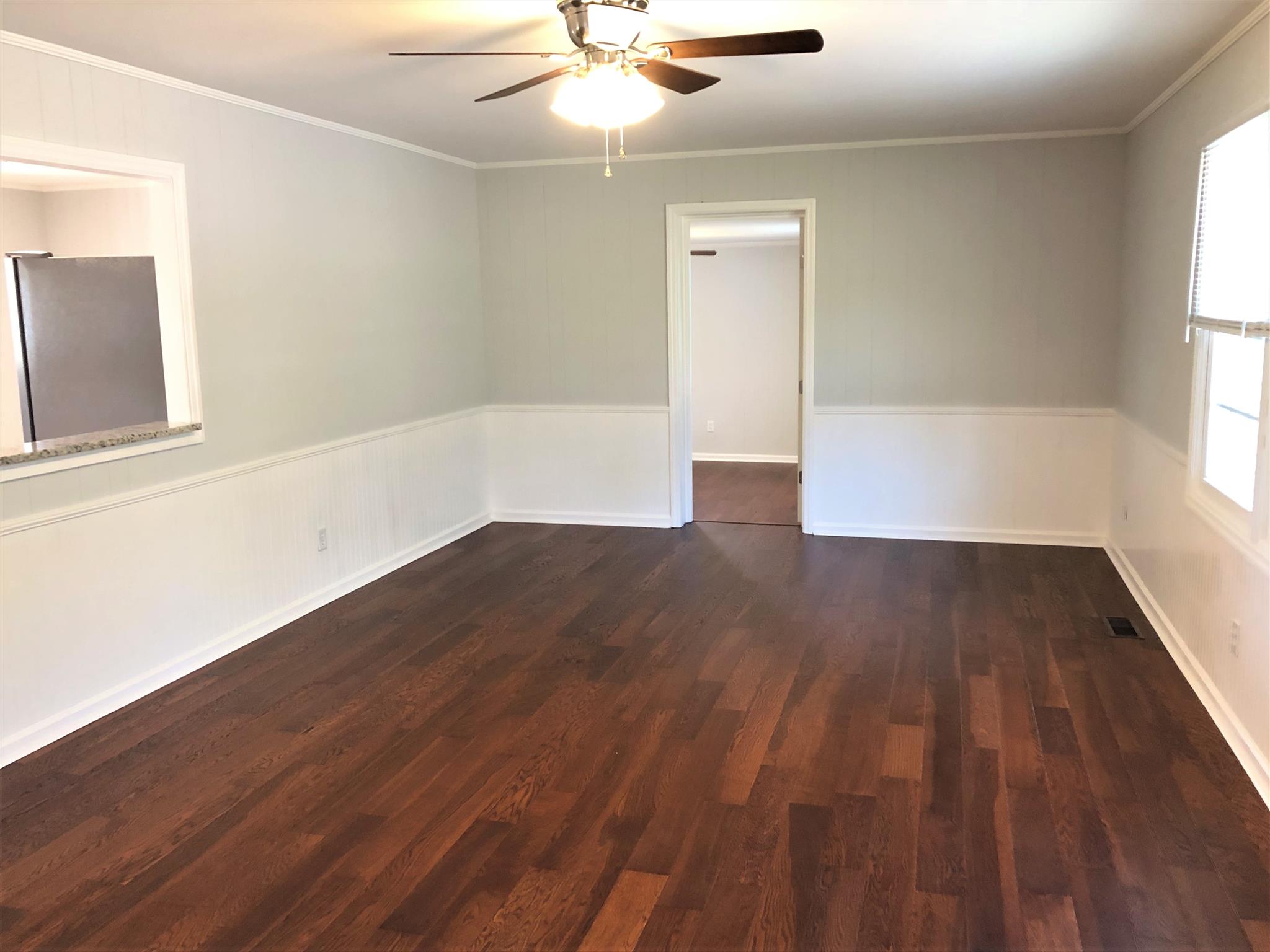 6950 Cainsville Road Lebanon, TN 37090 - Photo 8 of 18 Huge living room with new engineered floors