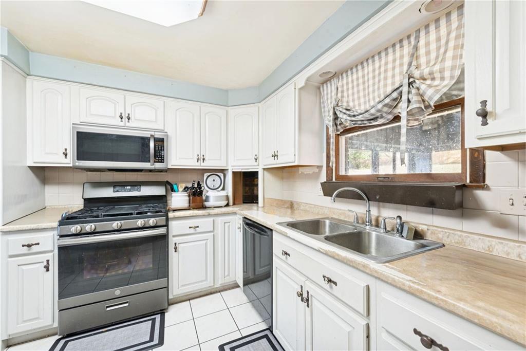 31 Willow Crossing Road Greensburg, PA 15601 - Photo 11 of 28 Gallery Image 11