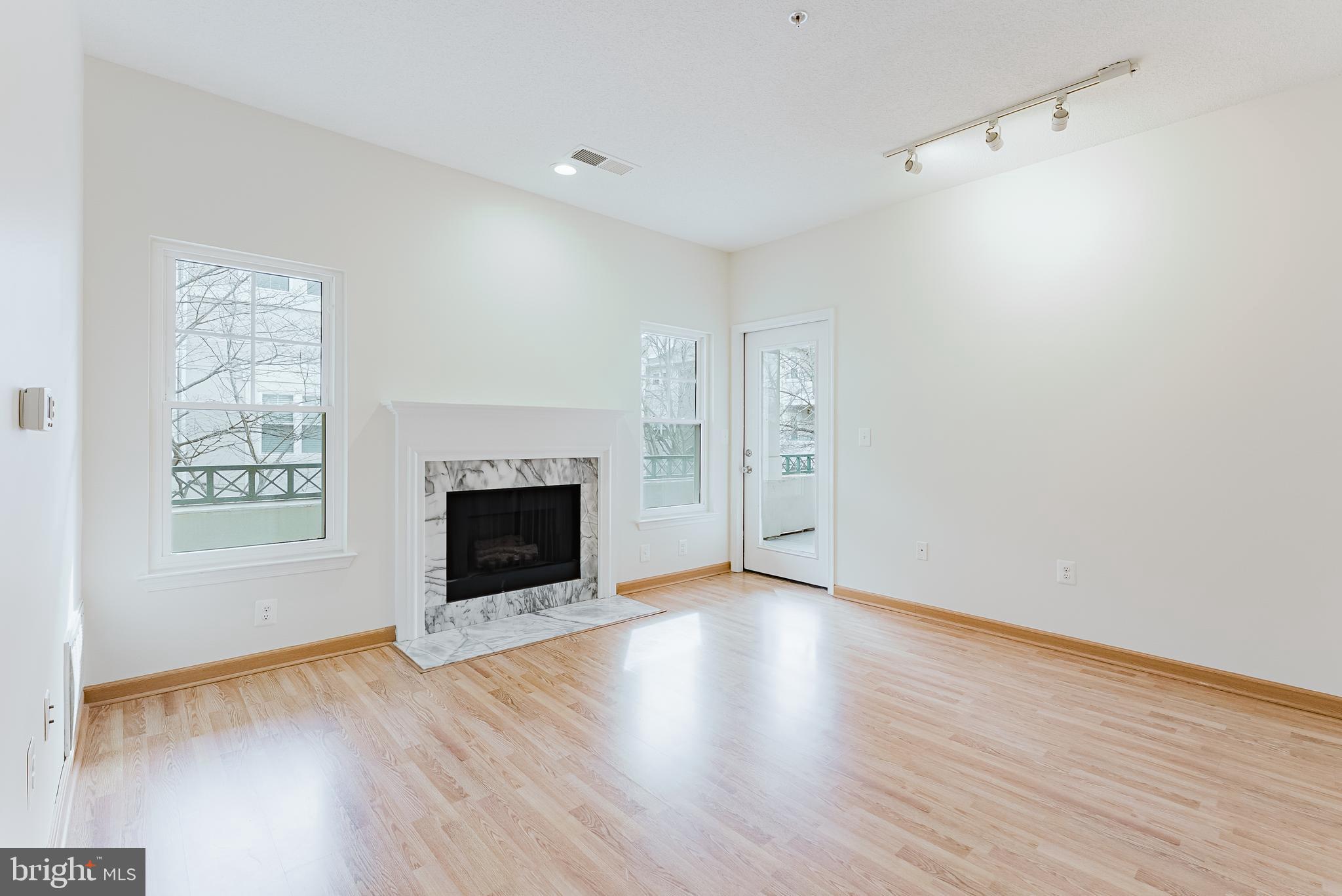 12016 Taliesin Place, Unit 23 Reston, VA 20190 - Photo 12 of 34