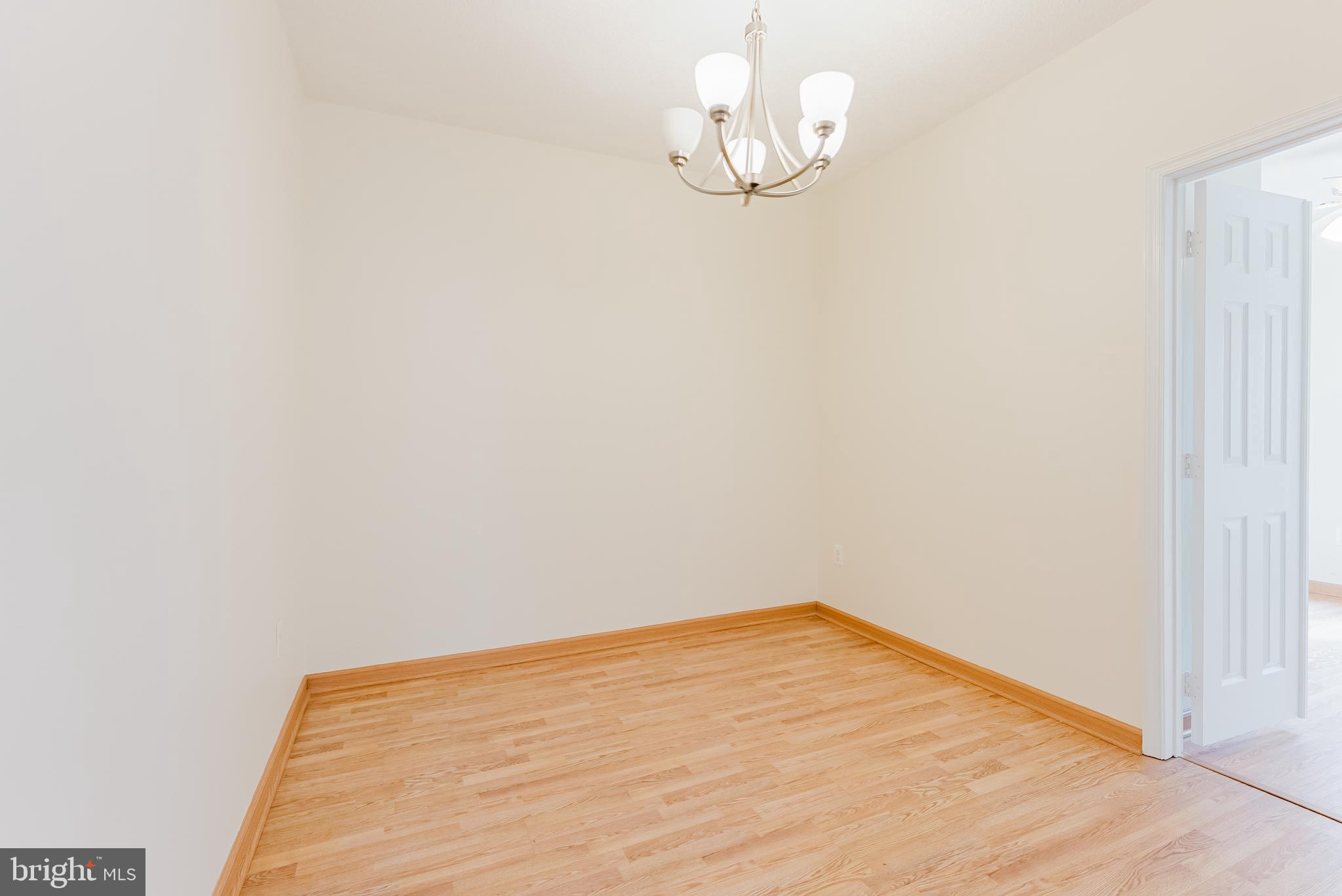 12016 Taliesin Place, Unit 23 Reston, VA 20190 - Photo 13 of 34