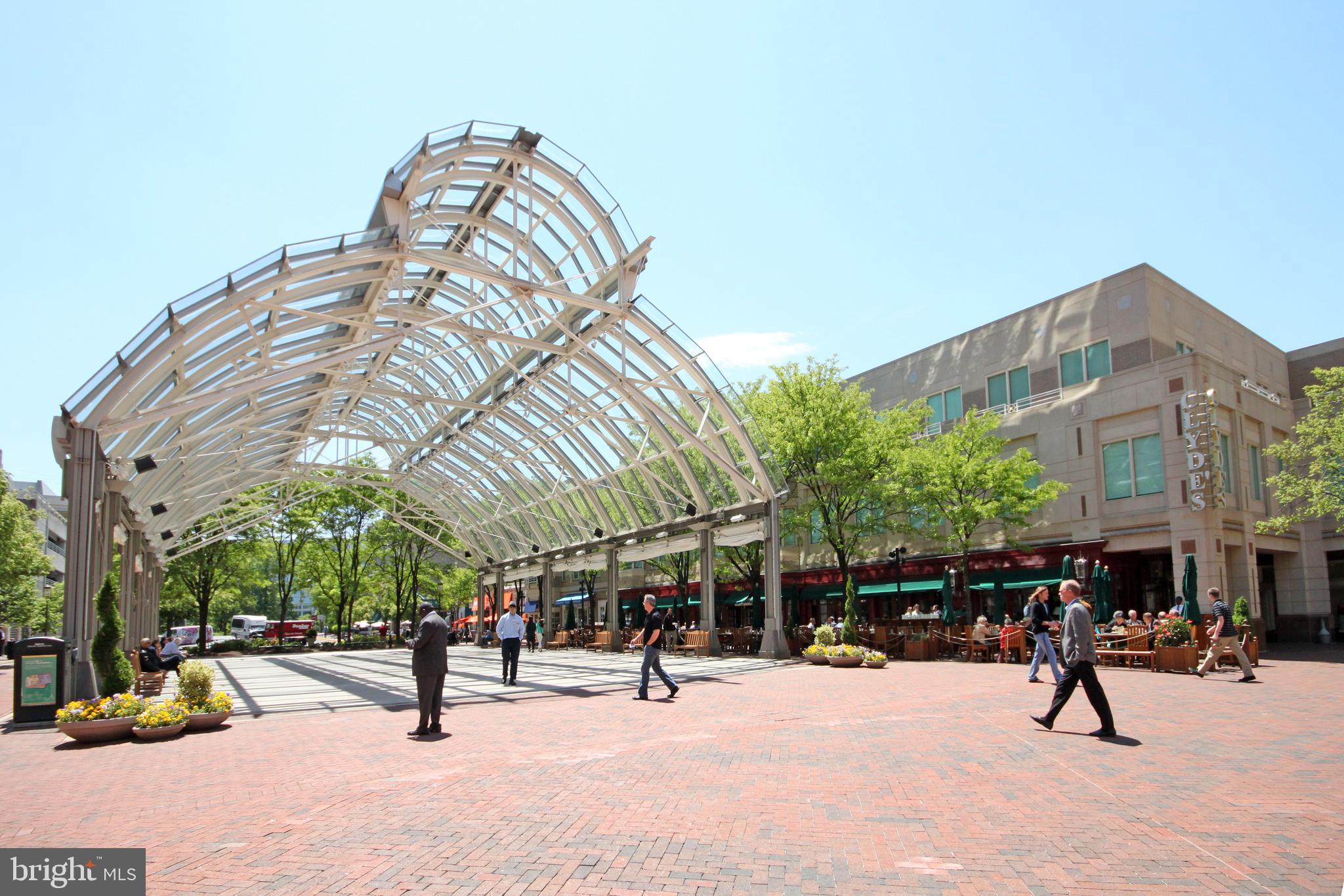 12016 Taliesin Place, Unit 23 Reston, VA 20190 - Photo 32 of 34