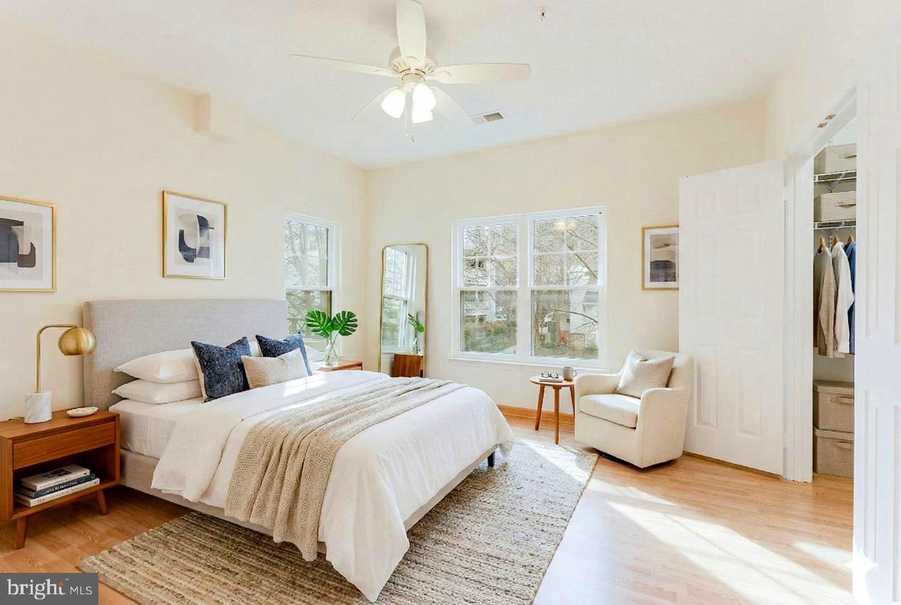 12016 Taliesin Place, Unit 23 Reston, VA 20190 - Photo 4 of 34