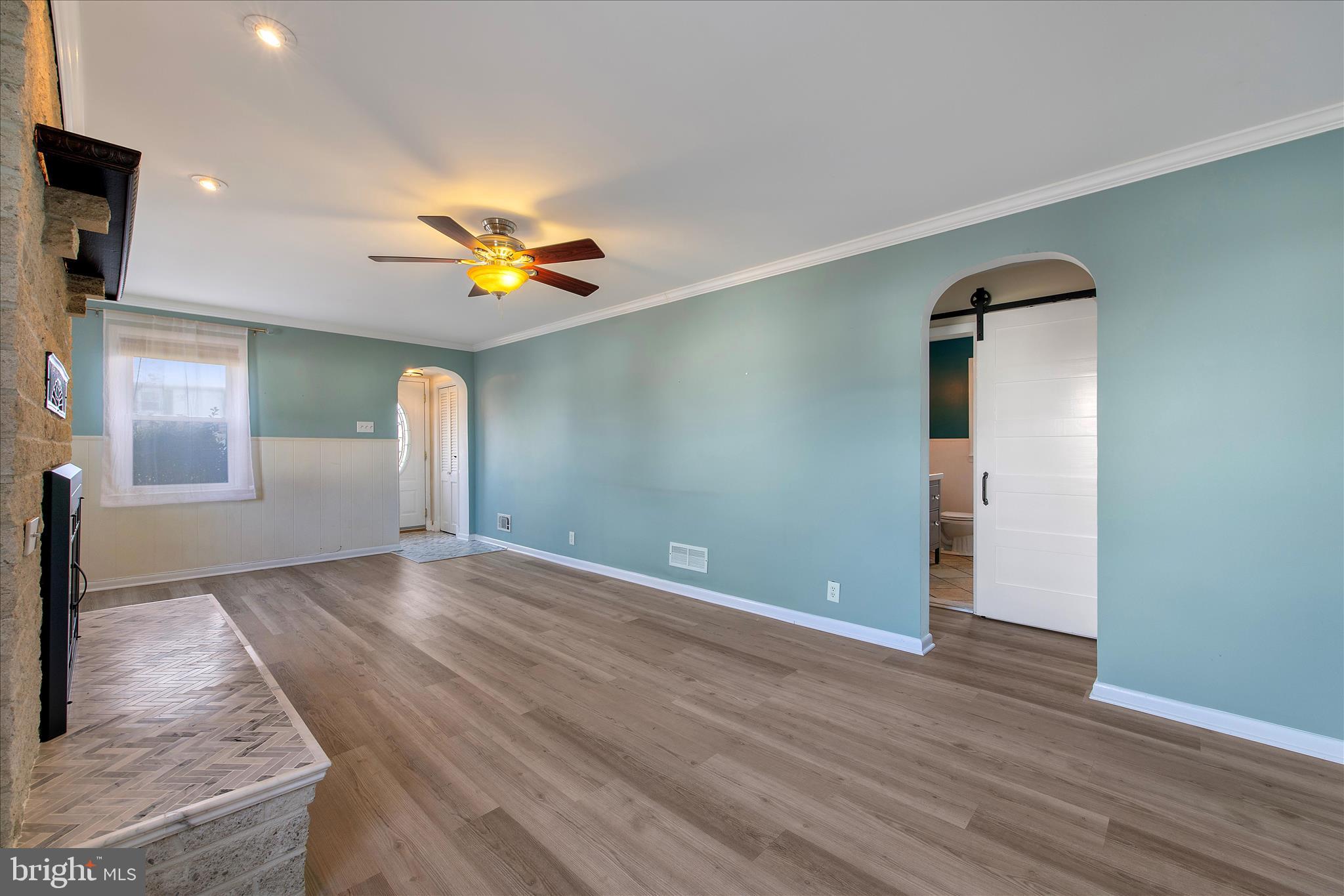 168 Meadow Road Pasadena, MD 21122 - Photo 6 of 36