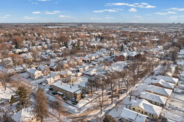 $625,000 | 1500 26th Avenue Northeast, Minneapolis, MN 55418