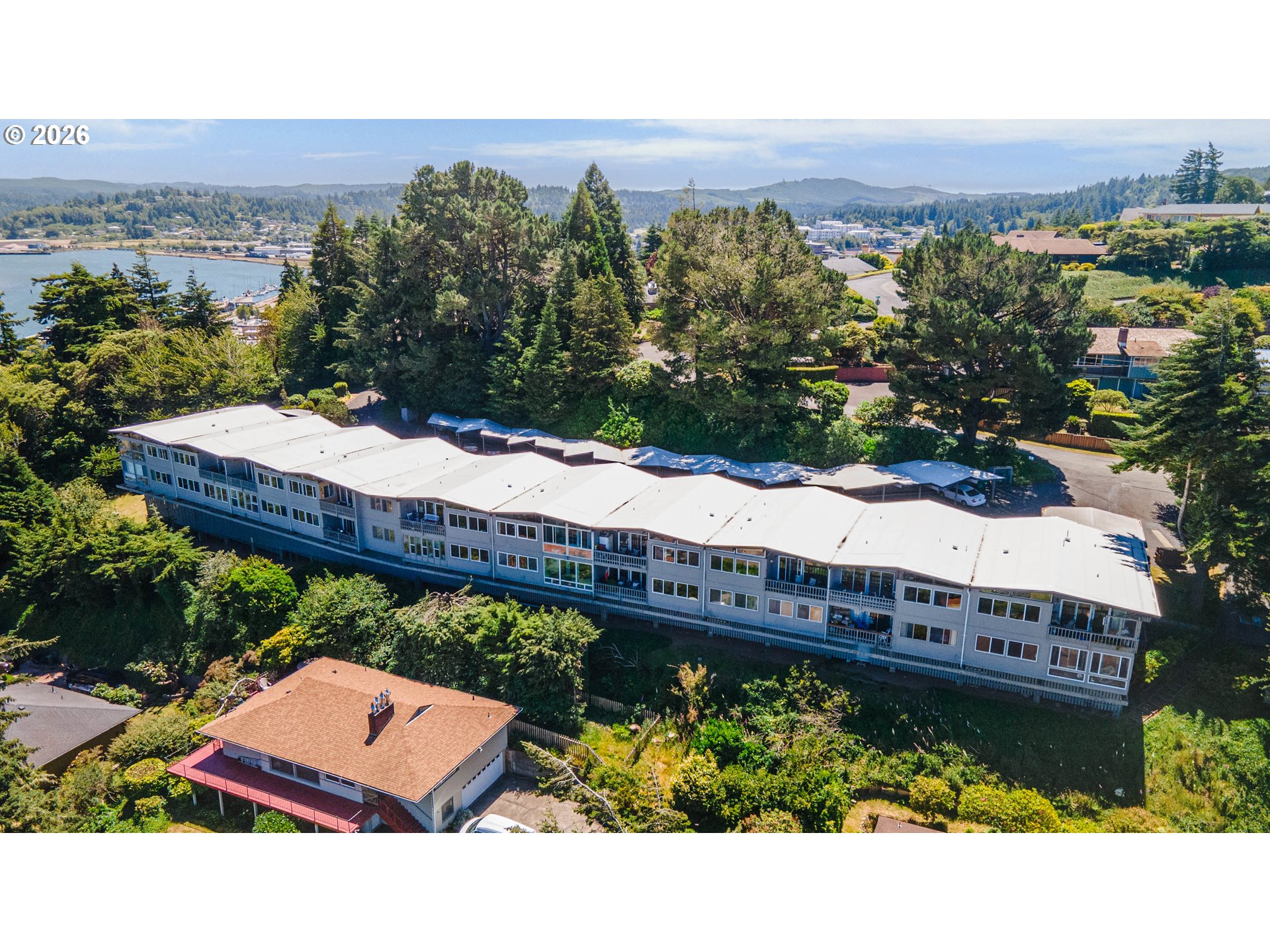 290 North 3rd Court, Unit 7 Coos Bay, OR 97420 - Photo 1 of 32
