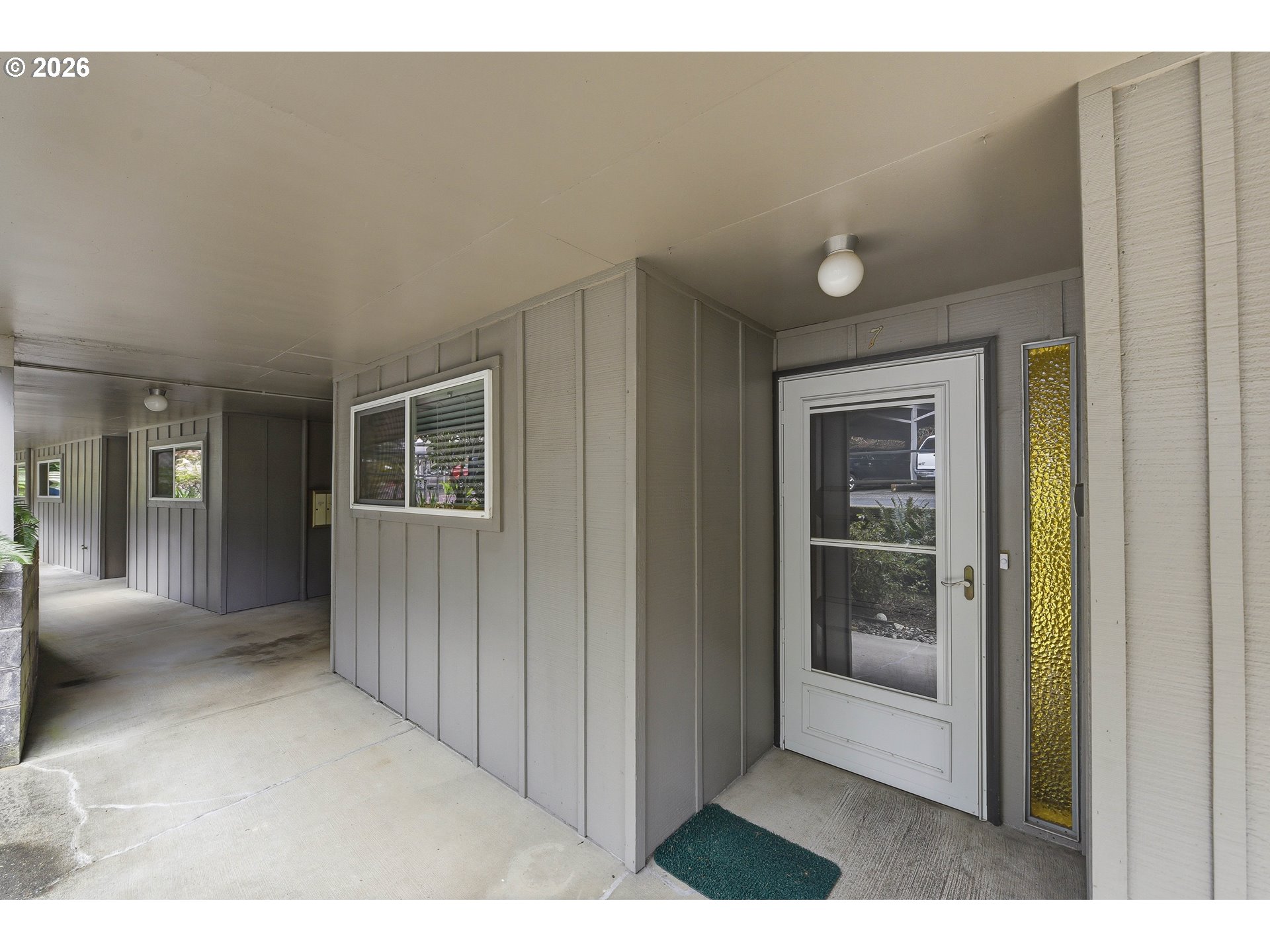 290 North 3rd Court, Unit 7 Coos Bay, OR 97420 - Photo 2 of 32