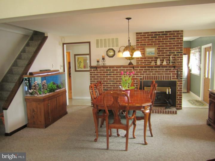 9116 Verree Road Philadelphia, PA 19115 - Photo 6 of 23