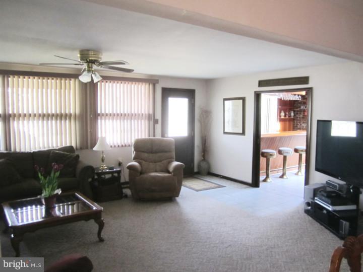 9116 Verree Road Philadelphia, PA 19115 - Photo 10 of 23