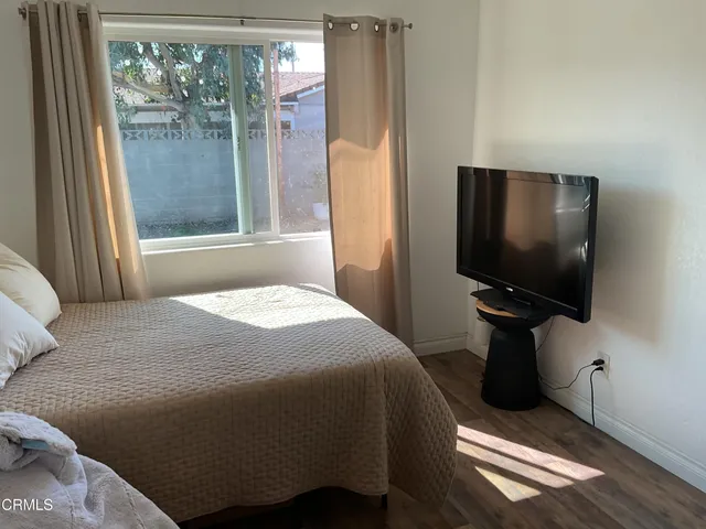 $3,850 | 3541 G Street, Oxnard, CA 93033