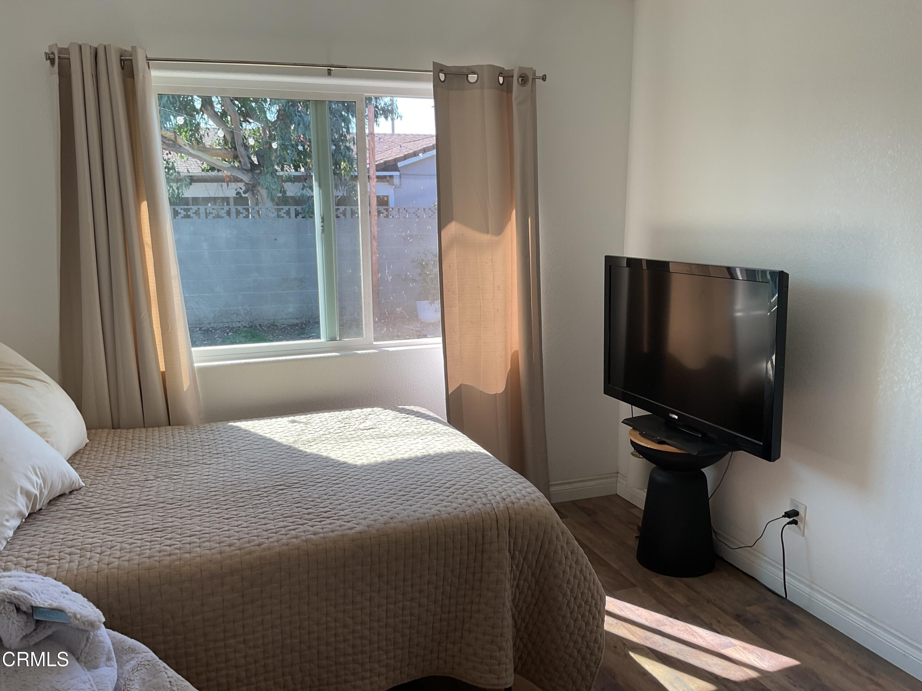 3541 G Street Oxnard, CA 93033 - Photo 7 of 14 IMG_0433