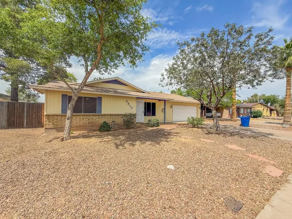 $2,395 | 2812 South Cottonwood Drive, Tempe, AZ 85282
