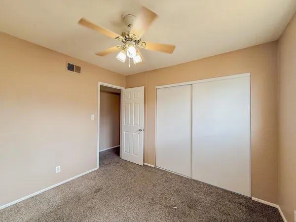$2,395 | 2812 South Cottonwood Drive, Tempe, AZ 85282
