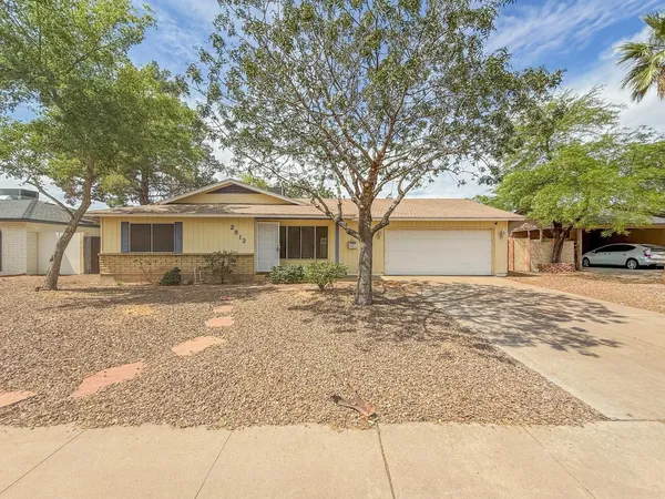 $2,395 | 2812 South Cottonwood Drive, Tempe, AZ 85282