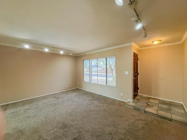 $2,395 | 2812 South Cottonwood Drive, Tempe, AZ 85282