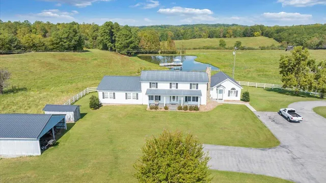 $949,000 | 12715 Smith Mountain Lake Parkway, Huddleston, VA 24104
