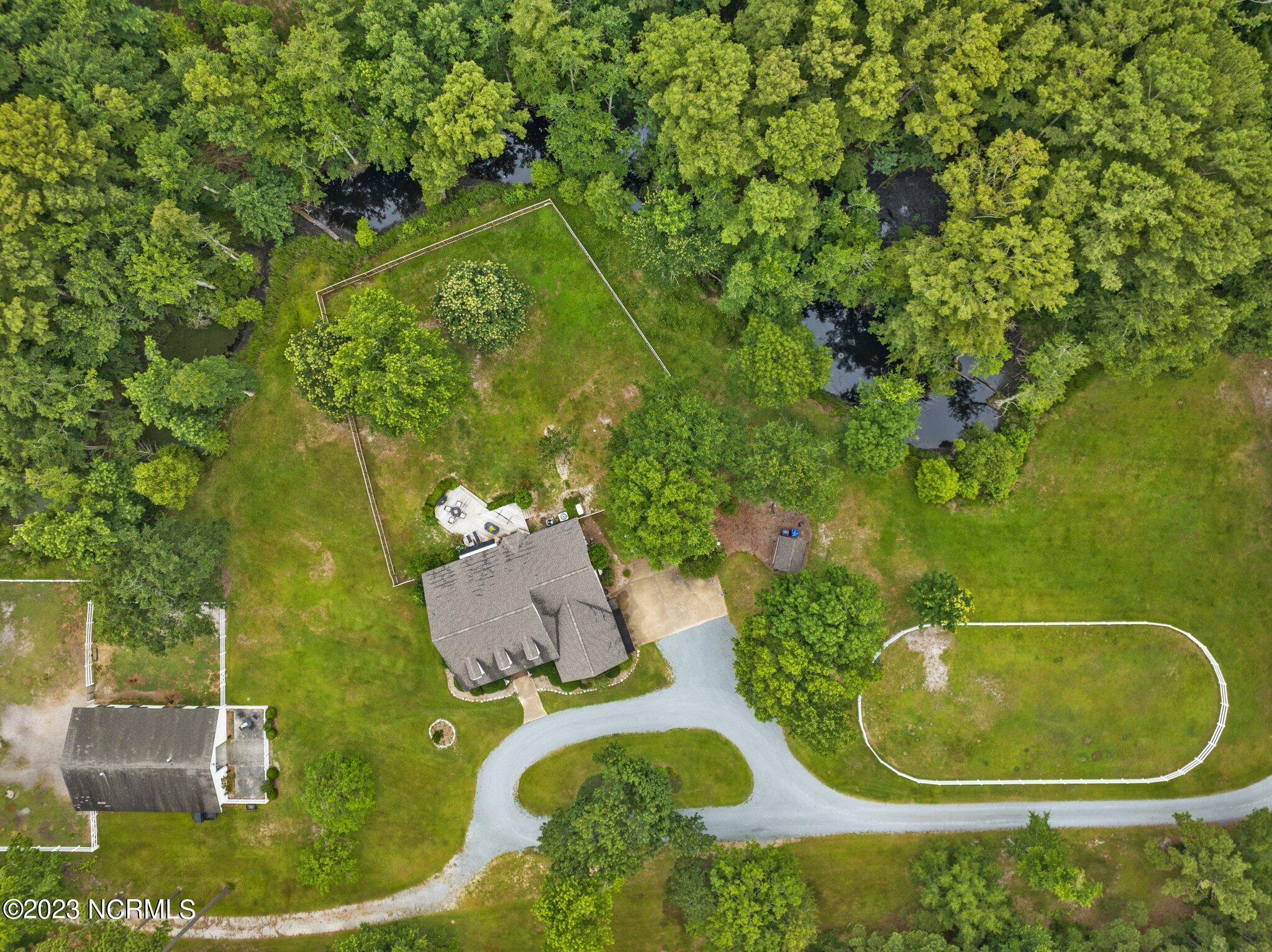 370 Whitebridge Road Hampstead, NC 28443 - Photo 74 of 103 26-web-or-mls-DJI_0434