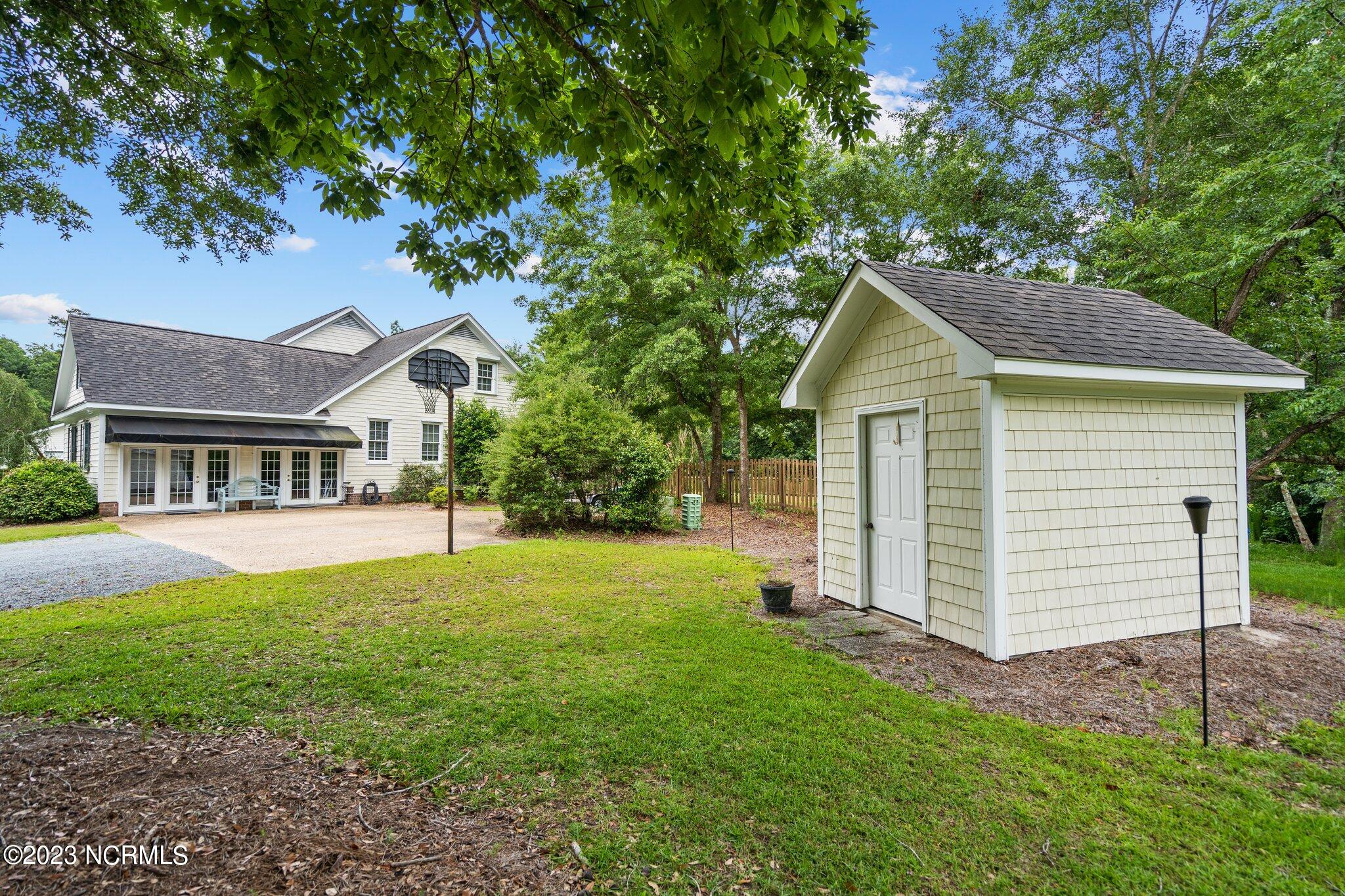 370 Whitebridge Road Hampstead, NC 28443 - Photo 79 of 103 33-web-or-mls-DSC05796