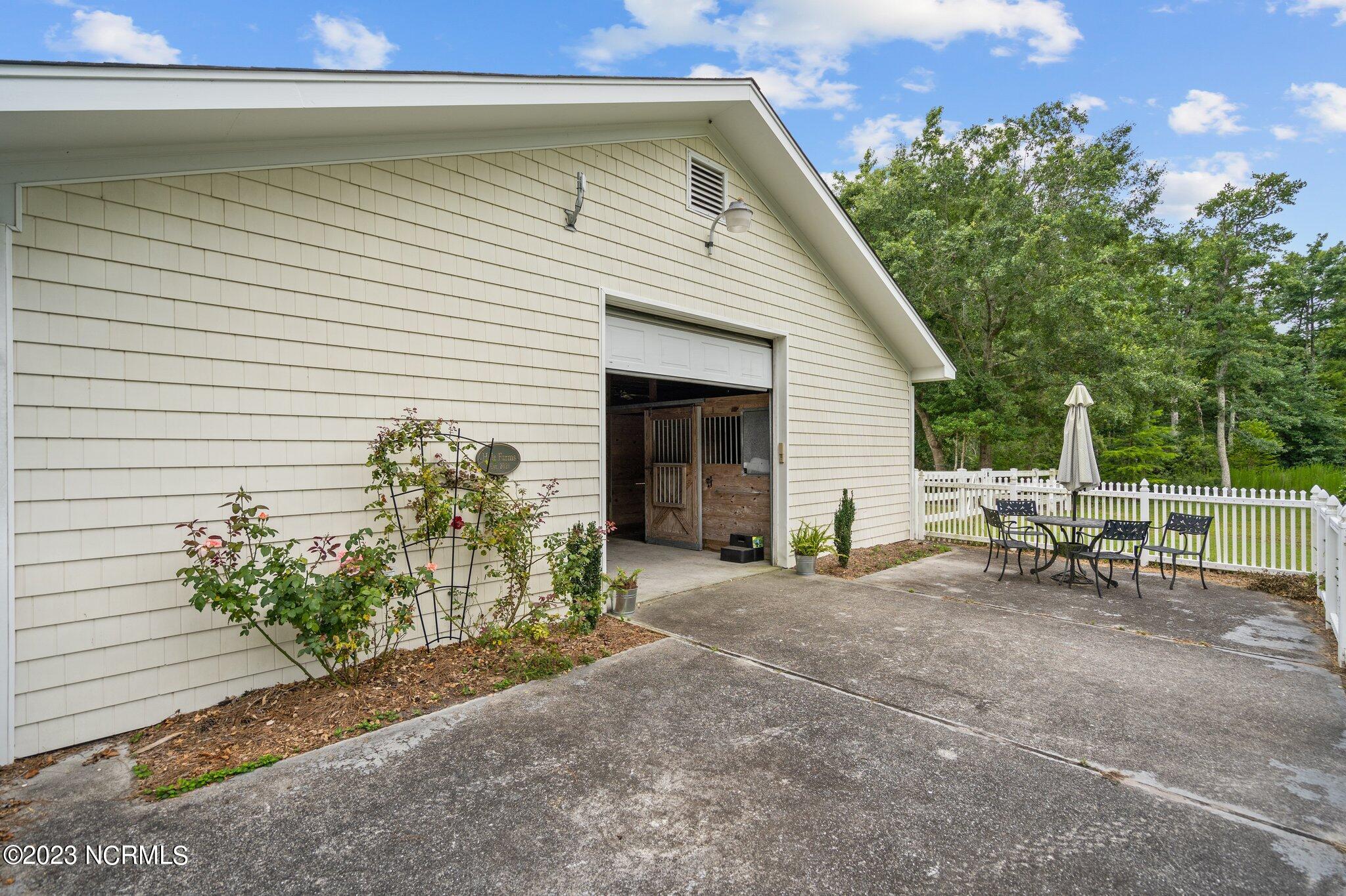 370 Whitebridge Road Hampstead, NC 28443 - Photo 81 of 103 35-web-or-mls-DSC05799
