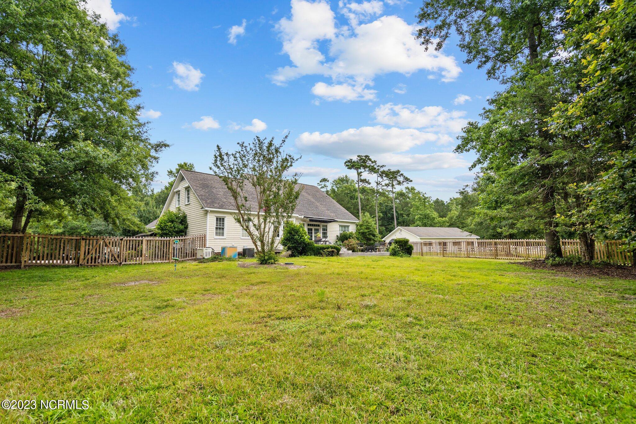 370 Whitebridge Road Hampstead, NC 28443 - Photo 84 of 103 42-web-or-mls-DSC05809