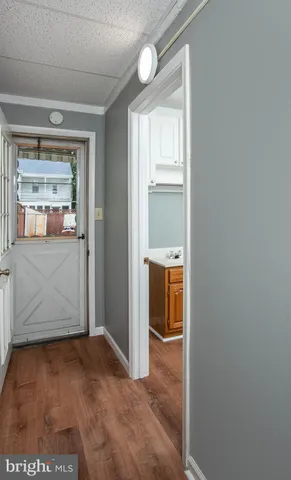 an empty room with window