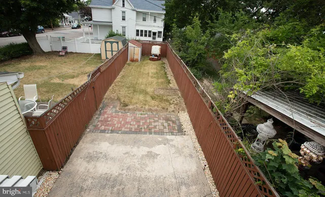 $1,600 | 127 Walnut Street, Carlisle, PA 17013