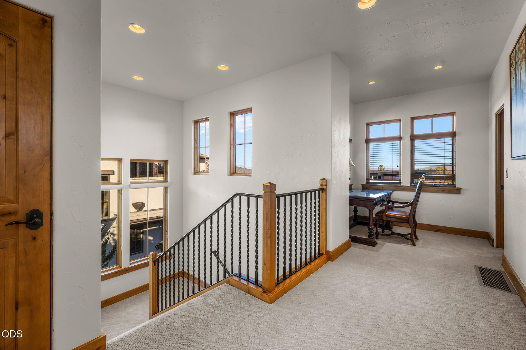22887 Ghost Tree Lane Bend, OR 97701 - Photo 32 of 62