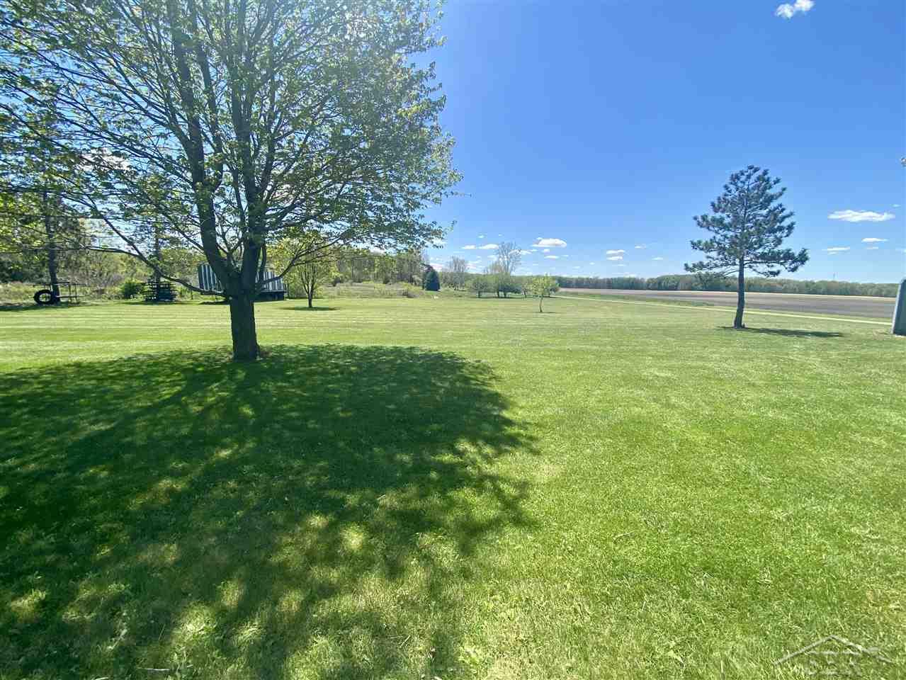 3601 Millington Road Millington, MI 48746 - Photo 33 of 35 Back Yard