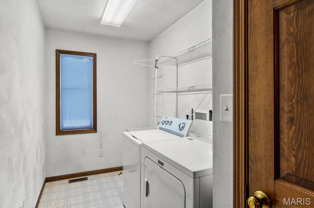 417 Shiloh Station Road Shiloh, IL 62269 - Photo 19 of 63