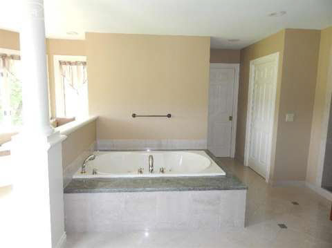 7560 East River Road Flushing, MI 48433 - Photo 33 of 79 20444568-32.JPG