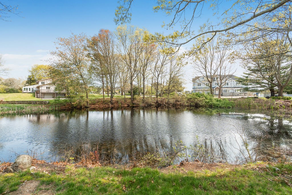 10 Timothy Drive Westerly, RI 02891 - Photo 12 of 49