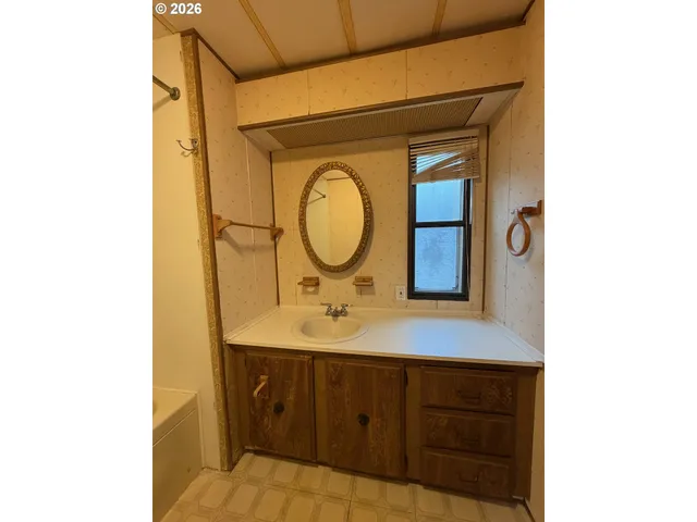 $135,000 | 217 Main Street, Wishram, WA 98673