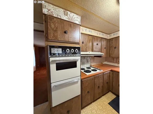 $135,000 | 217 Main Street, Wishram, WA 98673