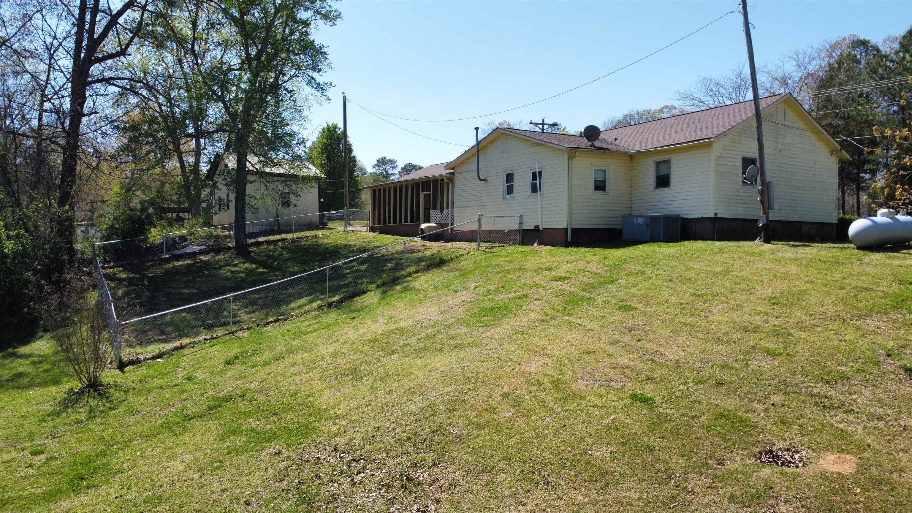 387 Dry Fork Road Gaffney, SC 29340 - Photo 5 of 20 Gallery Image 5