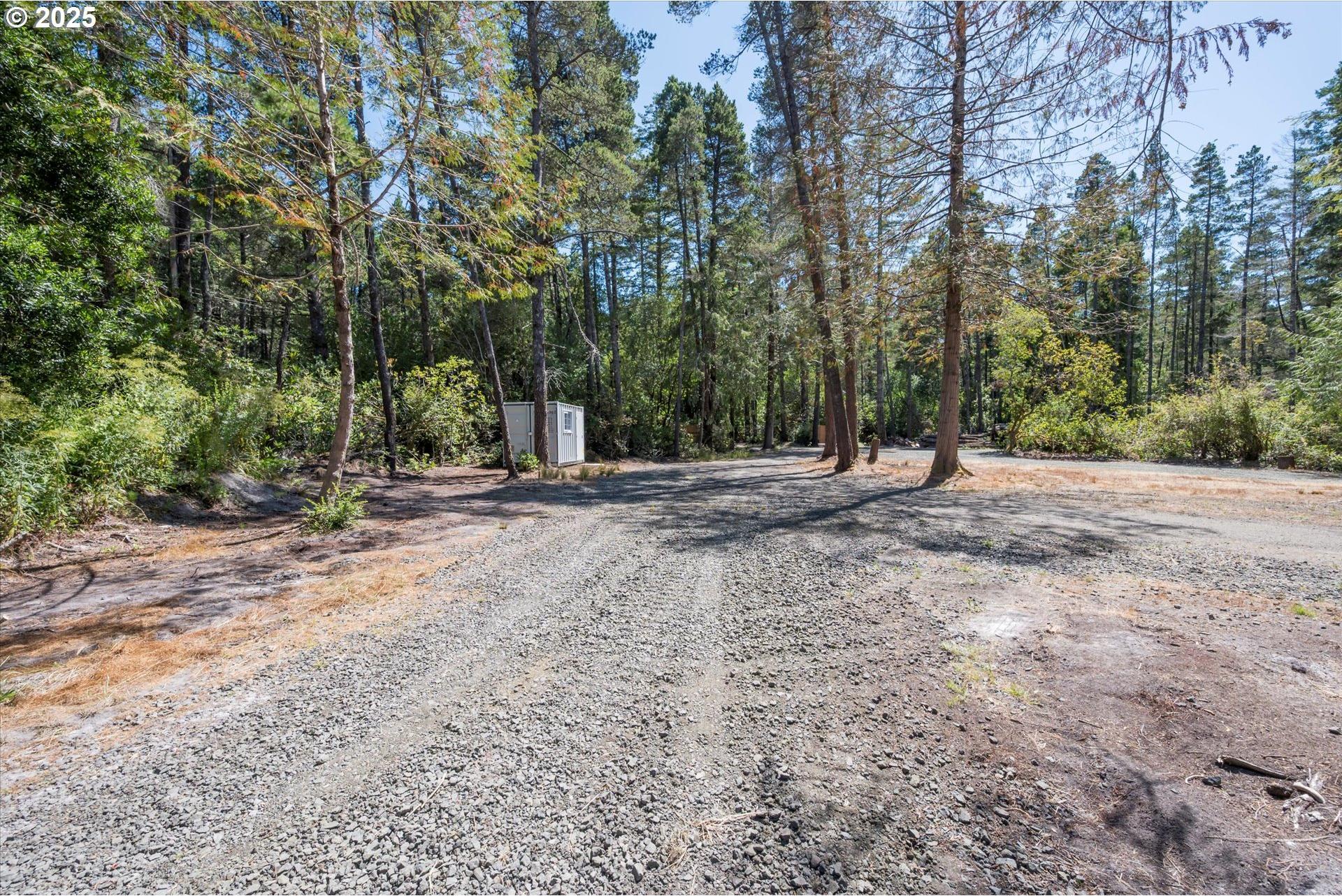 53580 Morrison Road Bandon, OR 97411 - Photo 3 of 27 Gallery Image 3