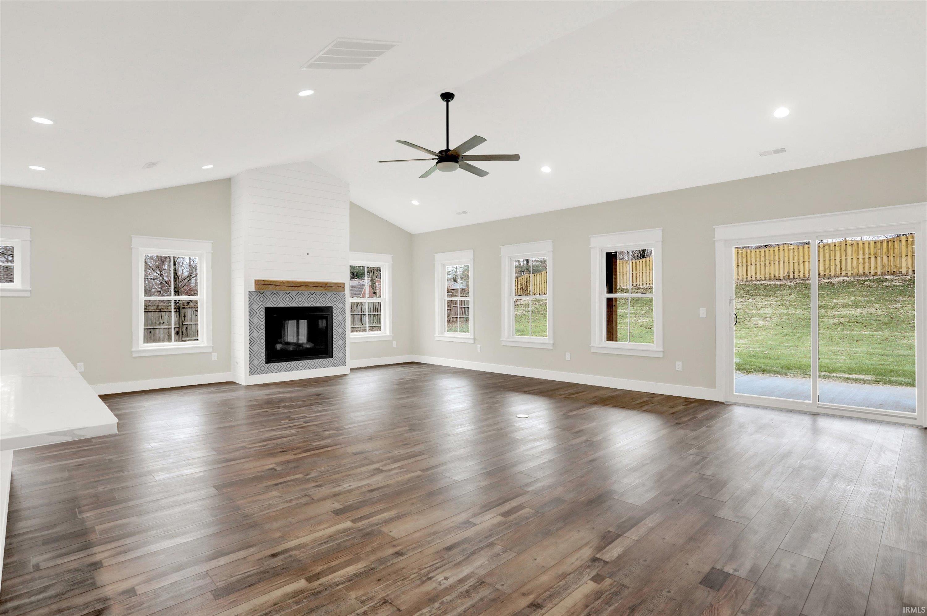 2110 South Smith Road Bloomington, IN 47401 - Photo 3 of 27