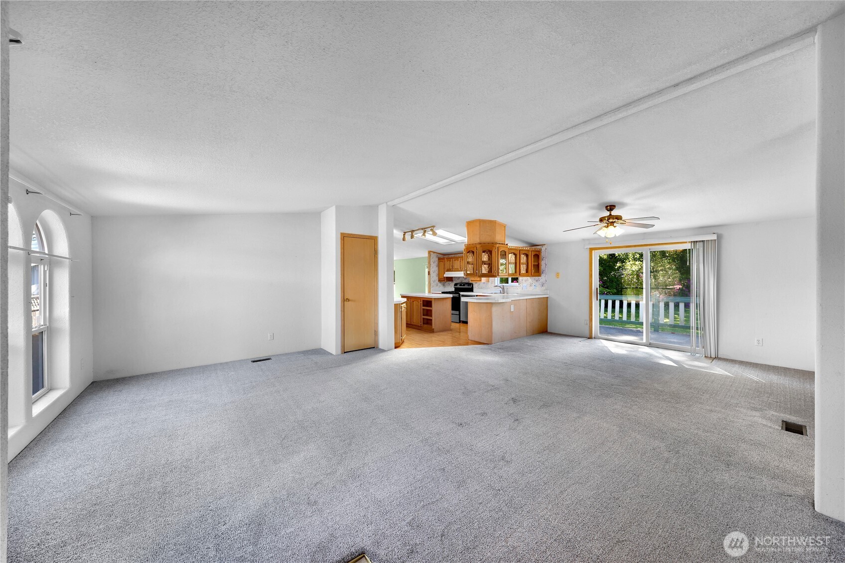 1237 Ginger Place Bellingham, WA 98226 - Photo 3 of 38