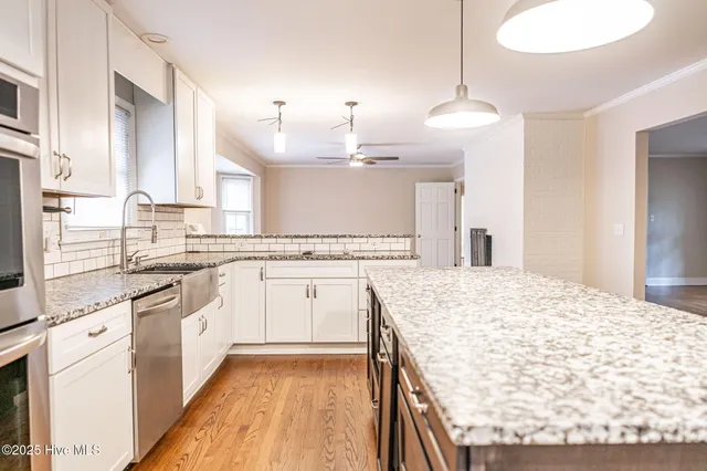 $465,000 | 202 Downing Place, Southern Pines, NC 28387